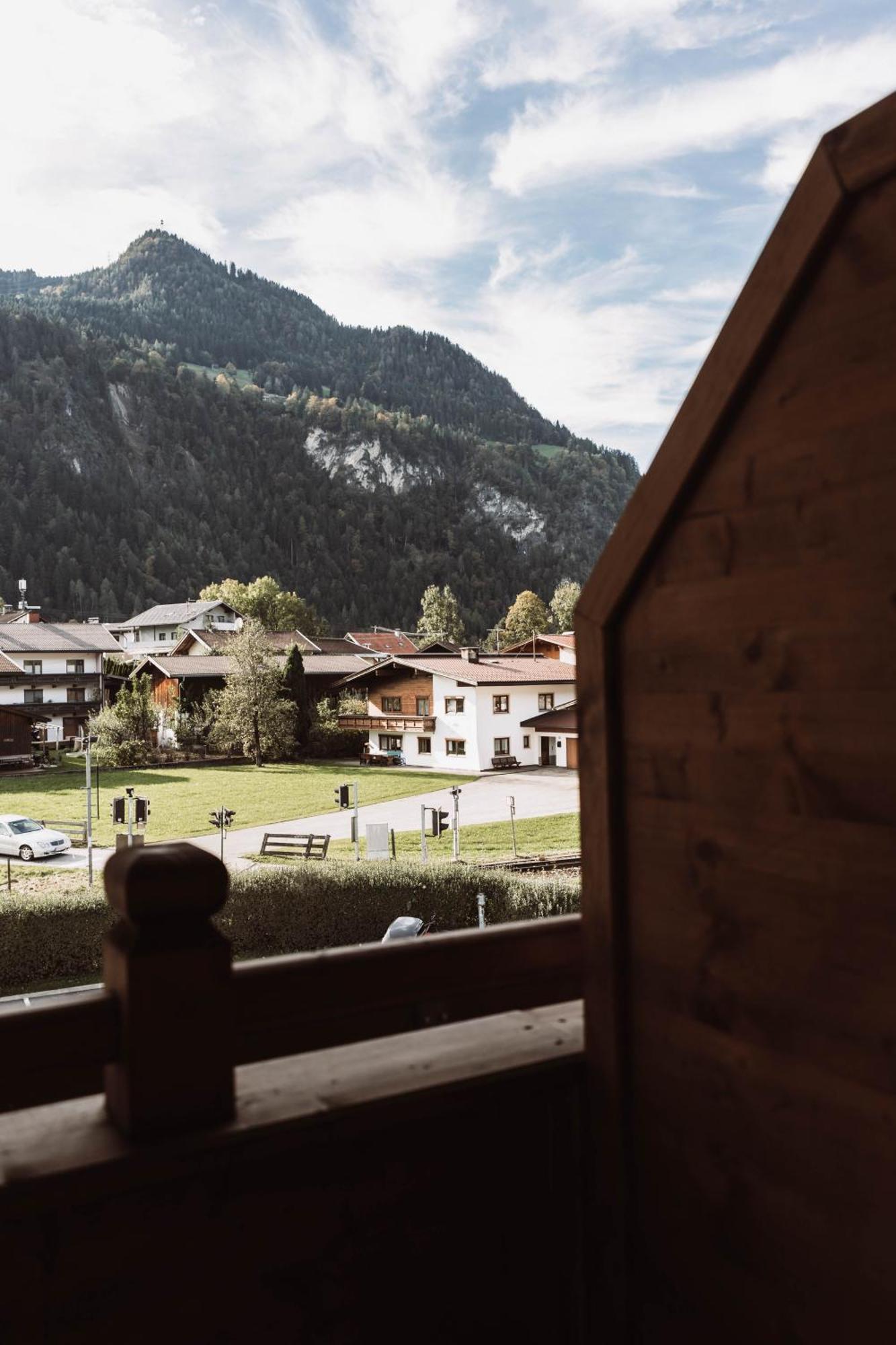 Lebe'Schlitters - Das Ferienapartmenthaus Im Zillertal Zewnętrze zdjęcie